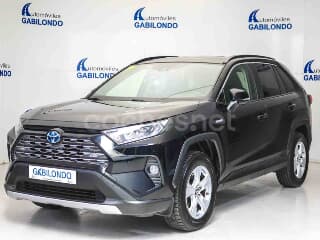 Toyota rav4 2.5l 220h advance