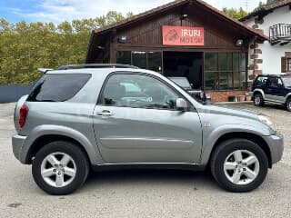Toyota rav4 2.0 vvti sol 4x4